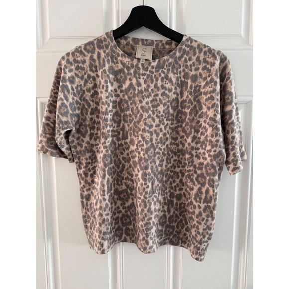Sioni Sweaters - Sioni Womens Leopard Animal Print Short Sleeve Knit Sweater Top Tan Grey Medium